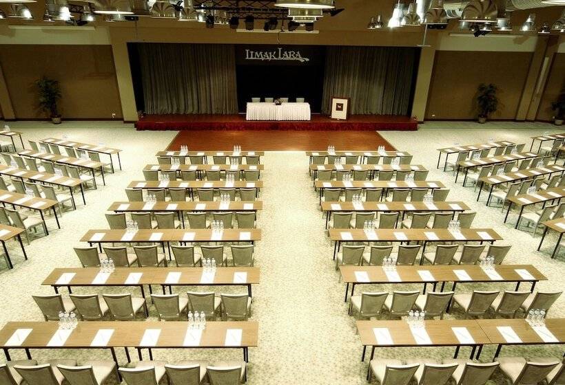 Limak Lara Deluxe Hotel & Resort Antalya