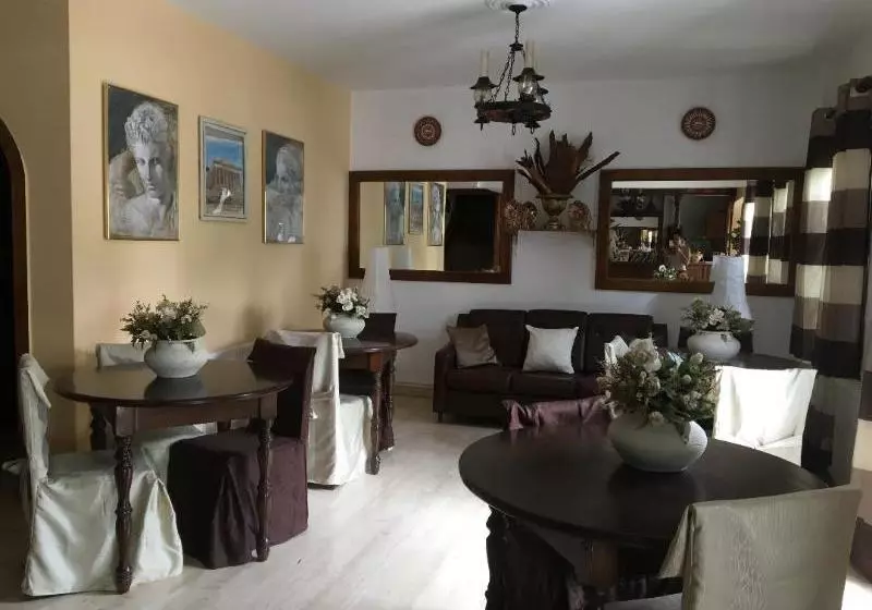 호텔 Pettite Morfo