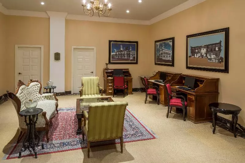 هتل Quinta Eden Villahermosa