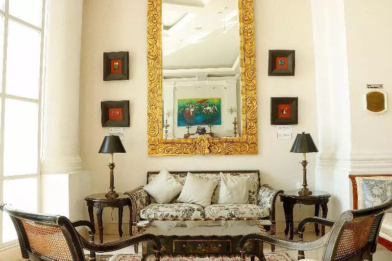 هتل Quinta Eden Villahermosa