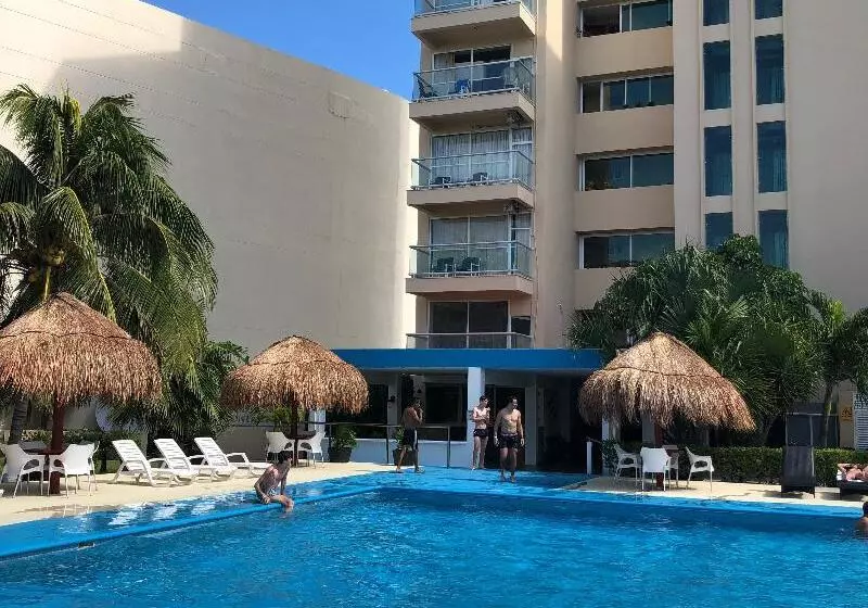 Hotel Salvia Cancun Aparts