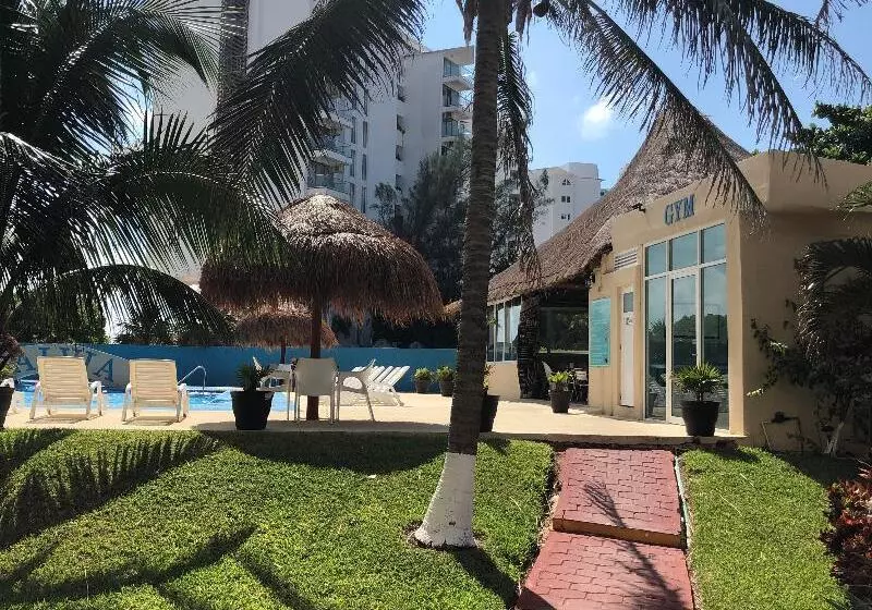 Hotel Salvia Cancun Aparts