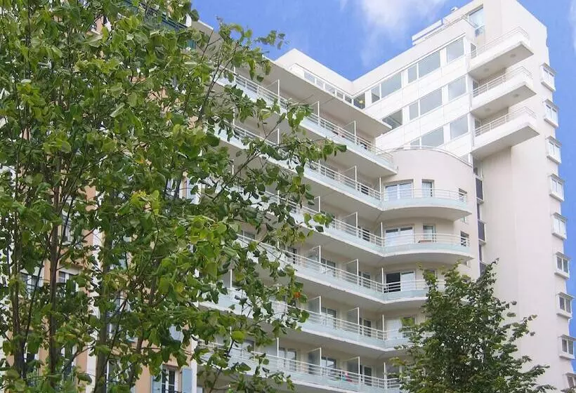 Hotel Sejours & Affaires Courbevoie Grande Arche