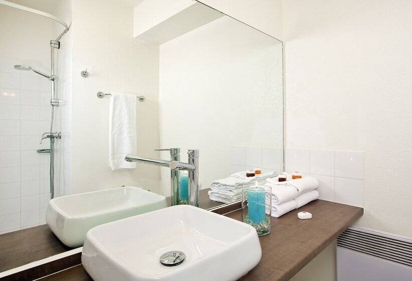 هتل Sejours & Affaires Courbevoie Grande Arche