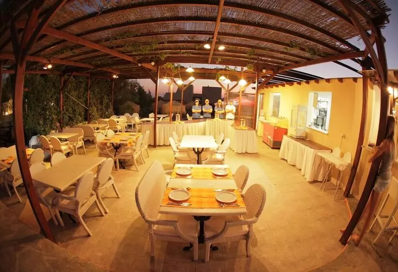 酒店 Naxos Summerland Resort