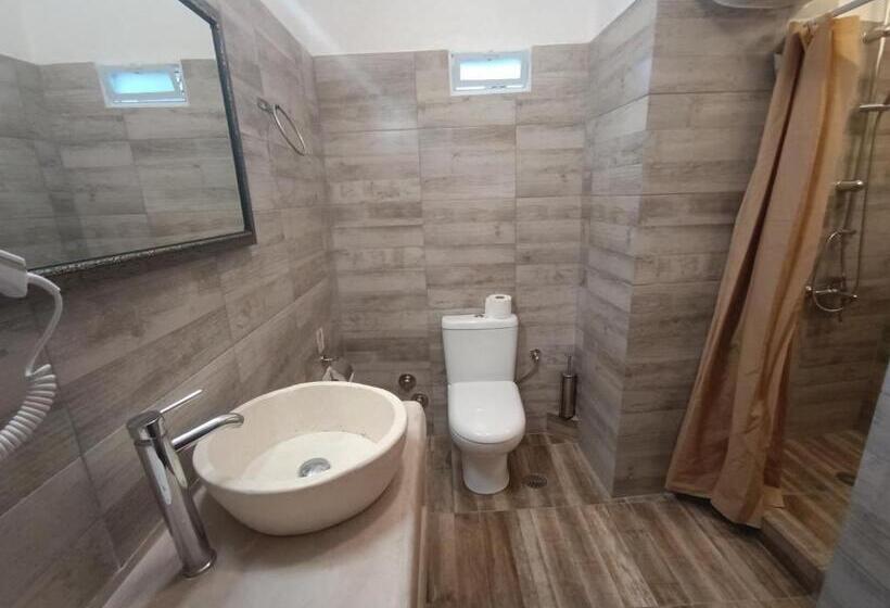 هتل Naxos Summerland Resort