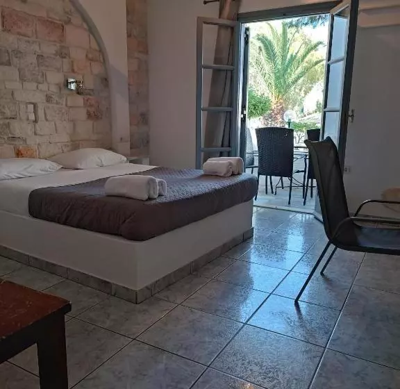 酒店 Naxos Summerland Resort