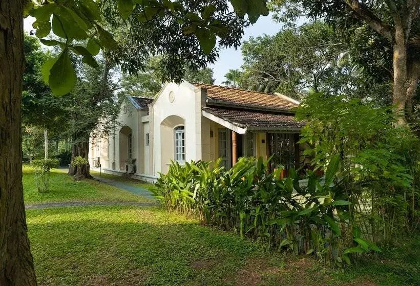 호텔 Tamarind Tree Garden Resort