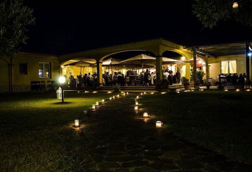 בית מלון כפרי Tanca Irde