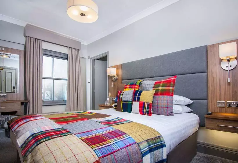 Отель The Yorkshire