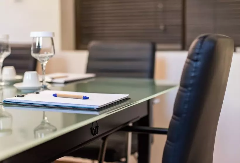 Theatro Hotel Odysseon