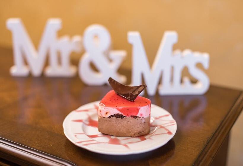 Theatro Hotel Odysseon