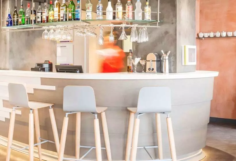 هتل Ibis Styles Meaux Centre