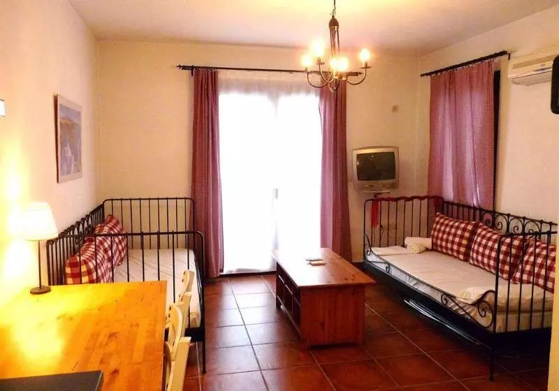 Paradissia Apartments