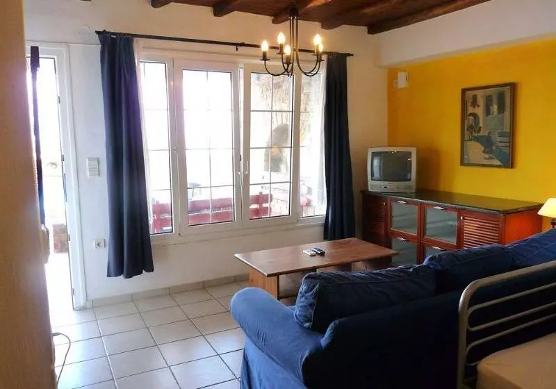 Paradissia Apartments