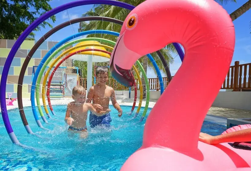 استراحتگاه Villa Nautica at Paradise Island