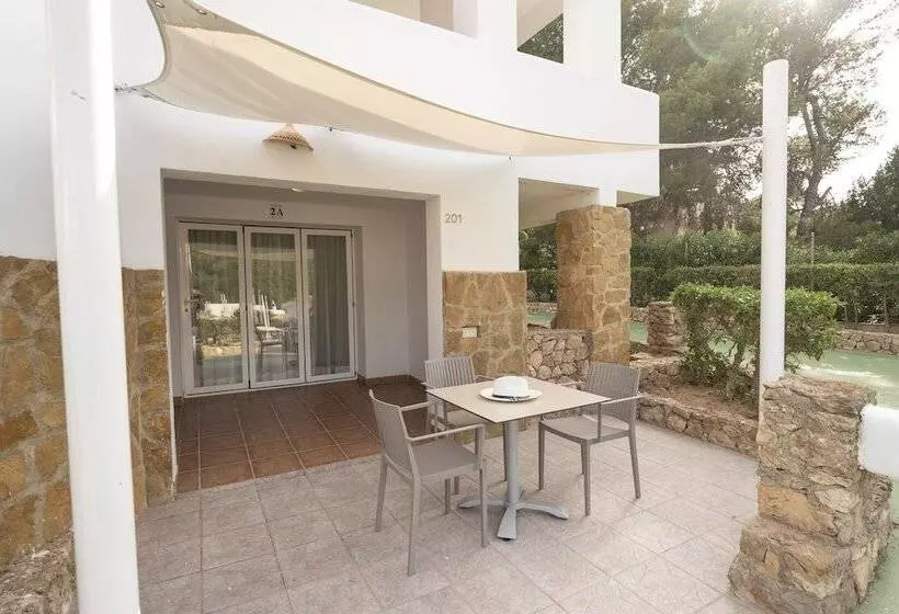 Apartamentos Blanco Sol