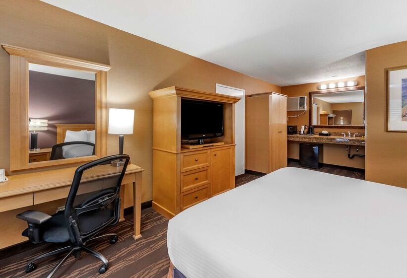 فندق Best Western Plus Stovall S Inn