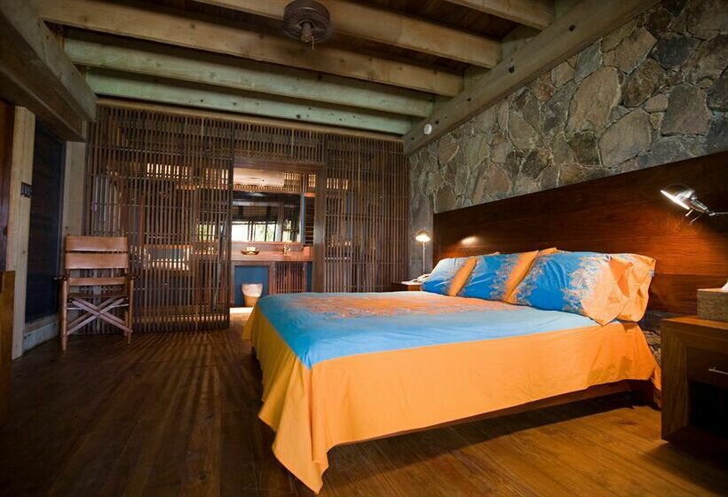 هتل Bitter End Yacht Club International