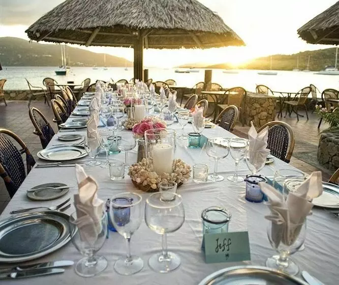 هتل Bitter End Yacht Club International