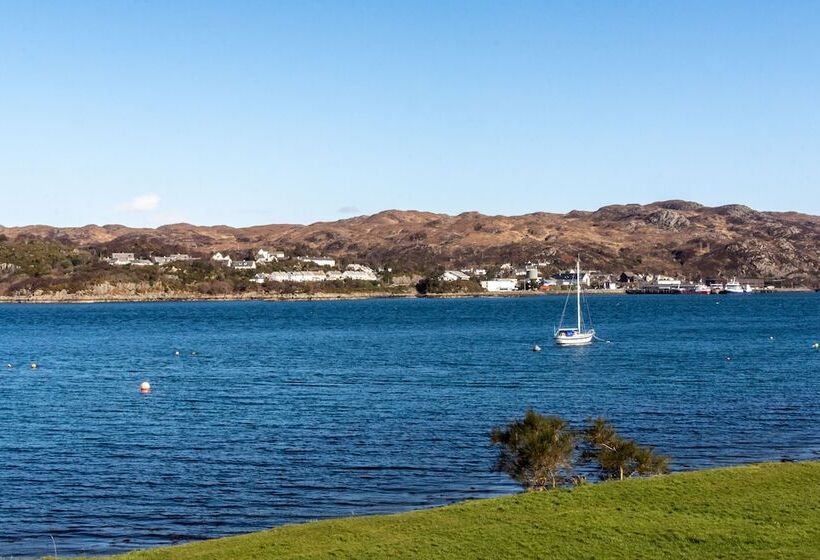 Kings Arms Hotel   A Bespoke