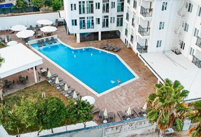 هتل Lara World