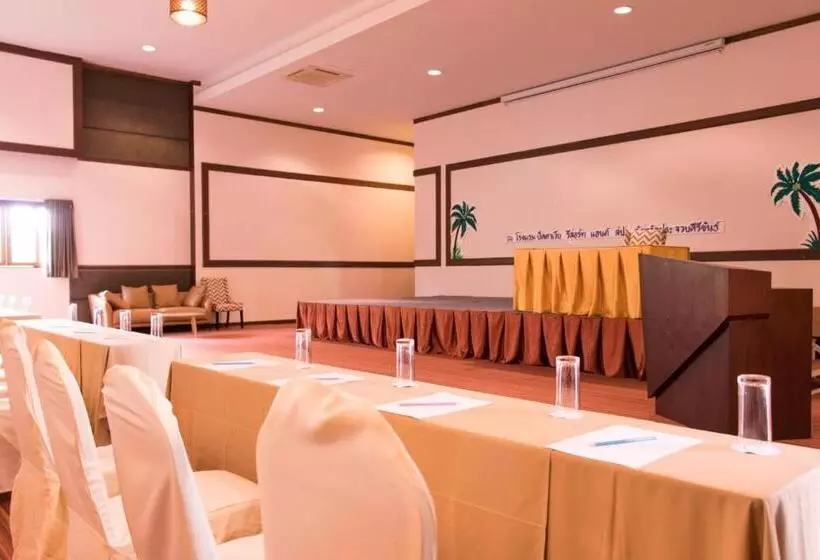 ホテル Pattawia Resort & Spa, Pranburi