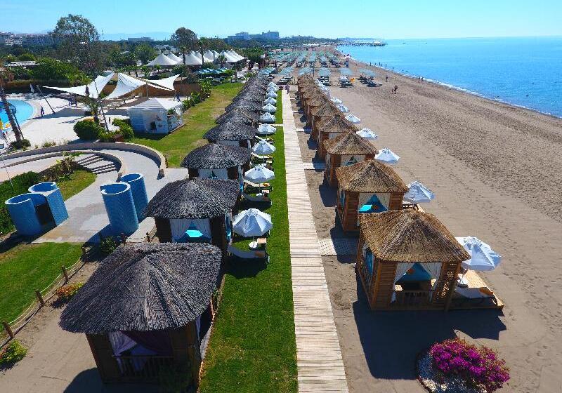 Kaya Palazzo Golf Resort