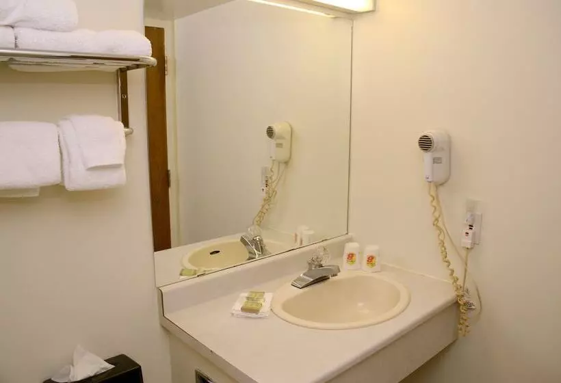 モーテル Super 8 By Wyndham North Bay