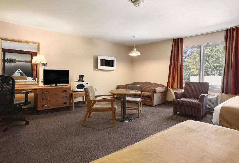 مُتل Super 8 By Wyndham North Bay