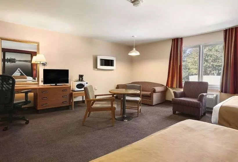 モーテル Super 8 By Wyndham North Bay