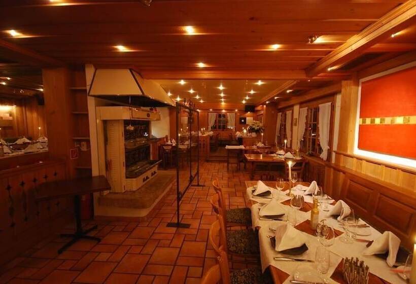 هتل Alpenrose Mit Gourmetrestaurant Azalee