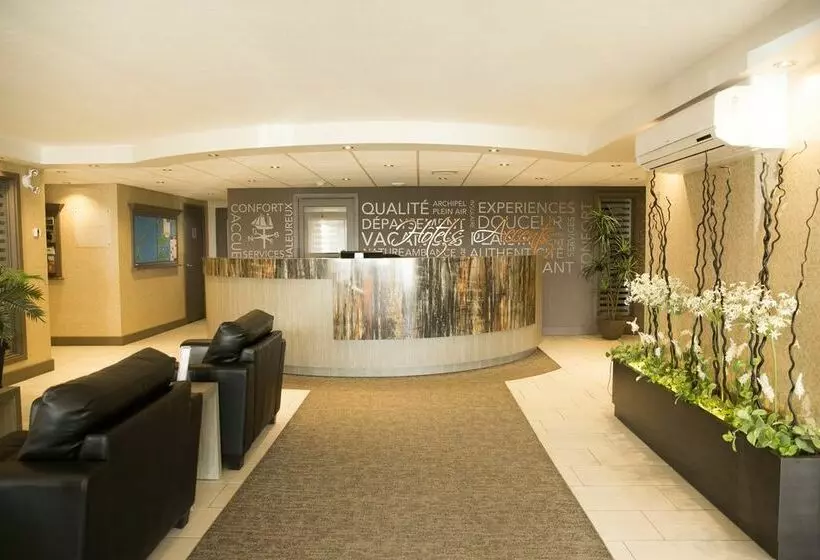 هتل Auberge Madeliinn