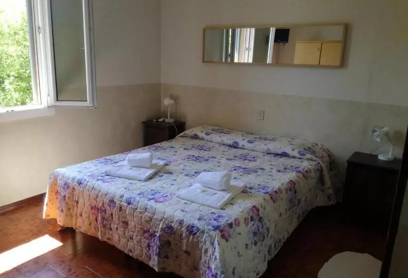 Отель Belvedere