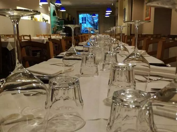 Отель Belvedere