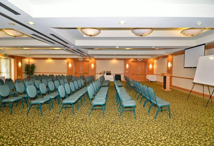 Otel Best Western Plus Palm Desert Resort