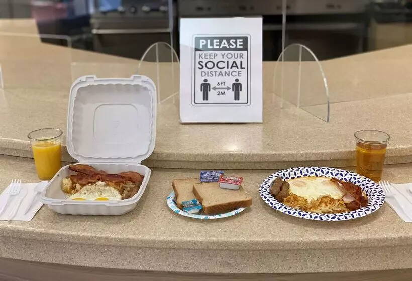 Otel Best Western Plus Palm Desert Resort