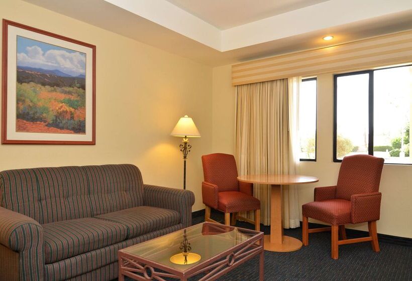 فندق Best Western Plus Palm Desert Resort