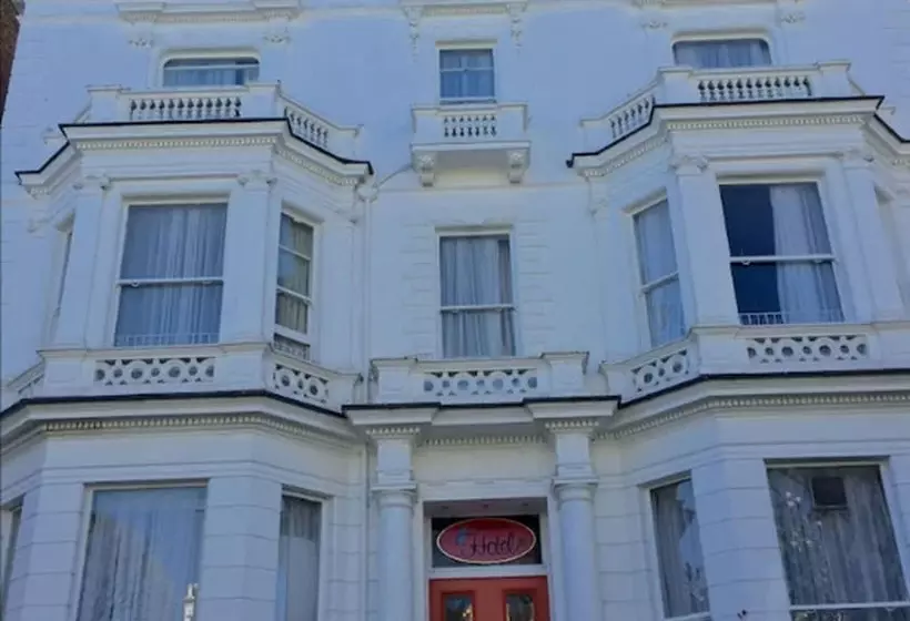 בית מלון כפרי Blue Bells