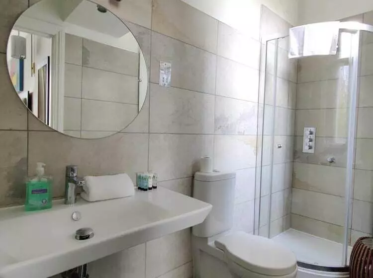 בית מלון כפרי Blue Bells