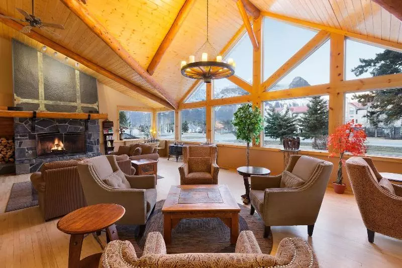 酒店 Canmore Rocky Mountain Inn