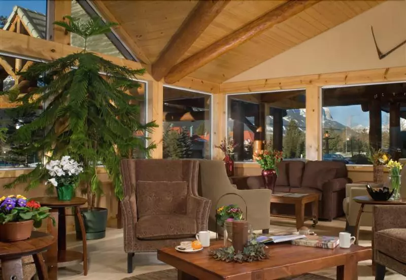 酒店 Canmore Rocky Mountain Inn