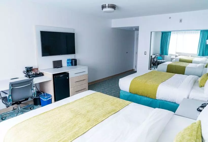 Coast Hotel & Convention Centre