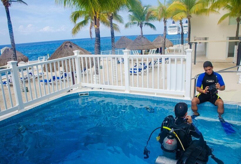 هتل Cozumel Palace All Inclusive
