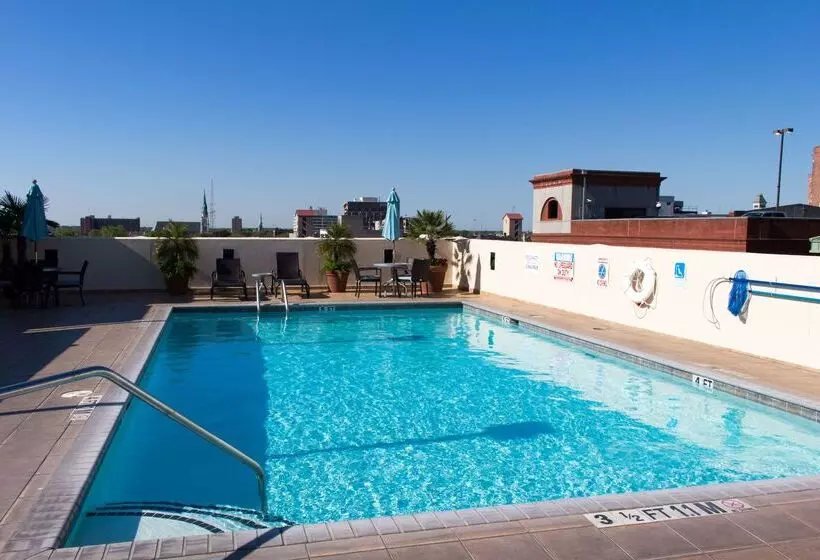 酒店 Hampton Inn Savannah Historic District