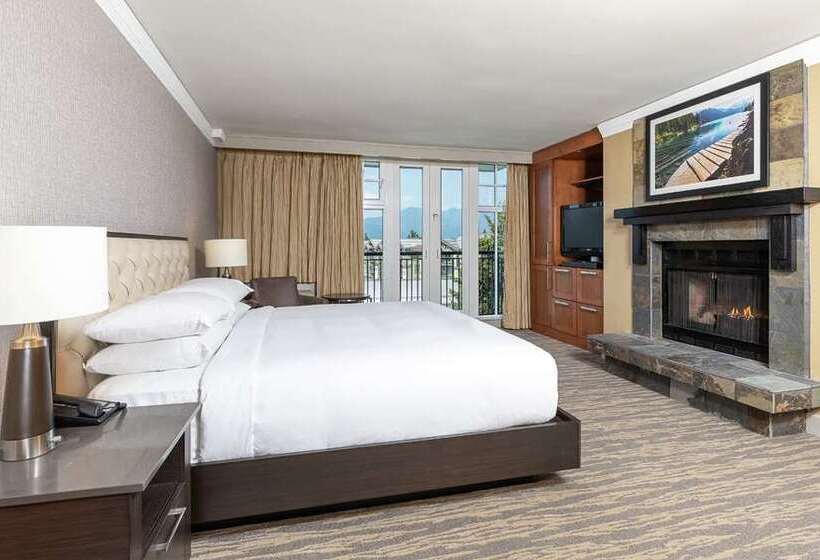 هتل Hilton Whistler Resort & Spa