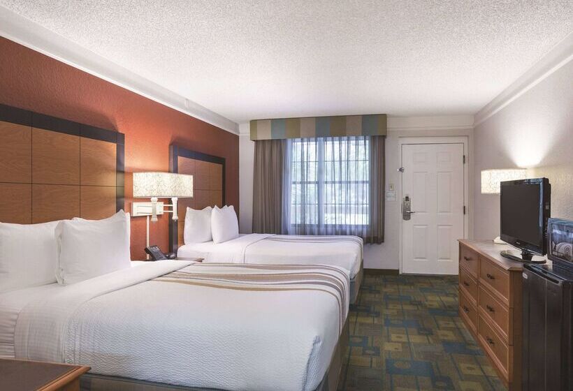 Отель La Quinta Inn By Wyndham San Diego Chula Vista