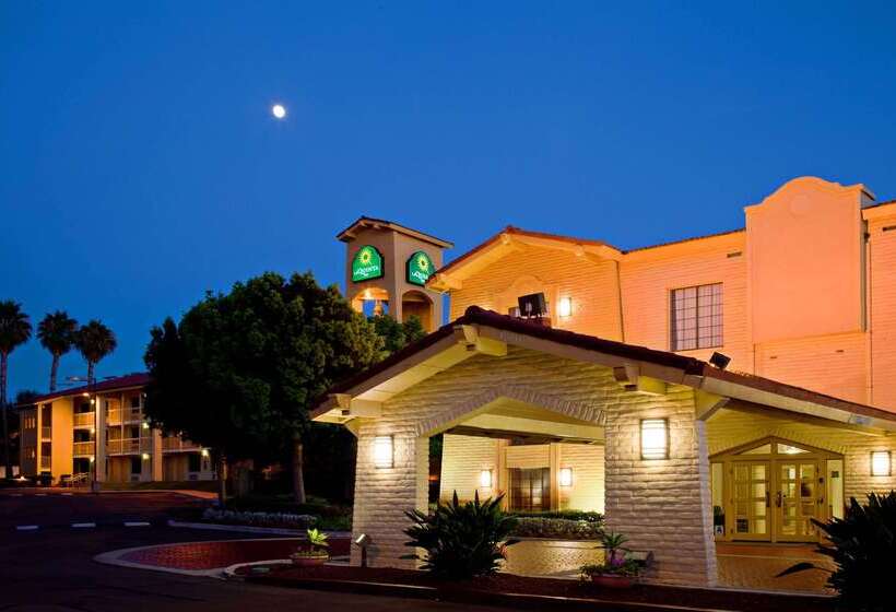 Отель La Quinta Inn By Wyndham San Diego Chula Vista