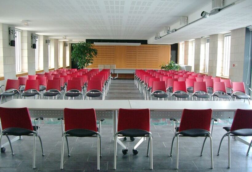 هتل Pierre & Vacances Le Moulin Des Cordeliers