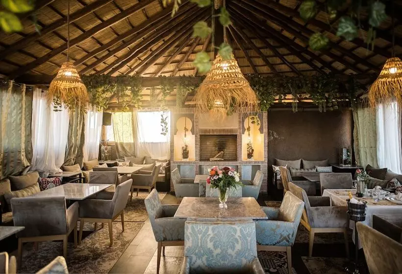 هتل Riad Les Oliviers & Spa